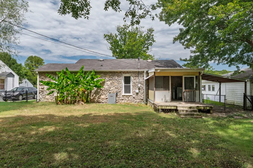 602 Hatcher Dr Fayetteville, TN 37334