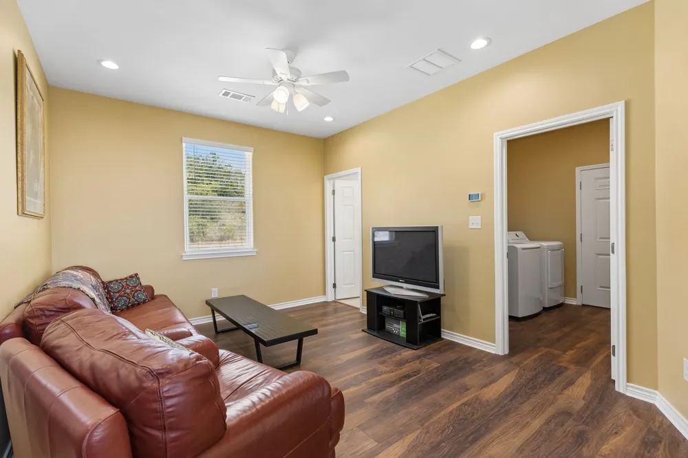 113 War Bonnet Ridge Kingsland, TX 78639