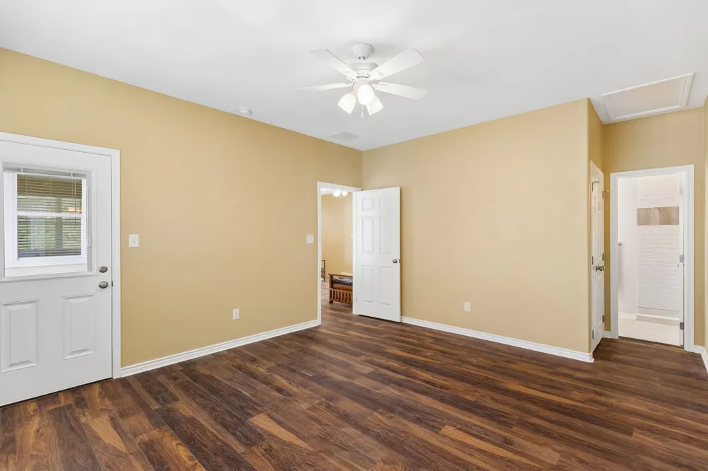 113 War Bonnet Ridge Kingsland, TX 78639