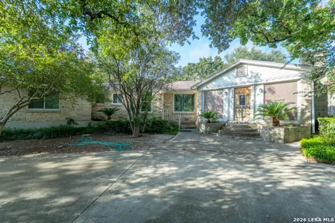 112 Tuttle Rd