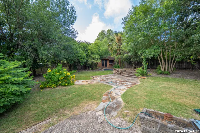 112 Tuttle Rd Terrell Hills, TX 78209