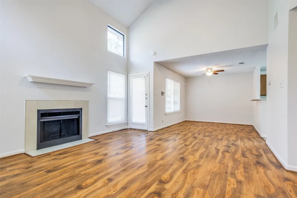 1033 Garden Trail Mesquite, TX 75149