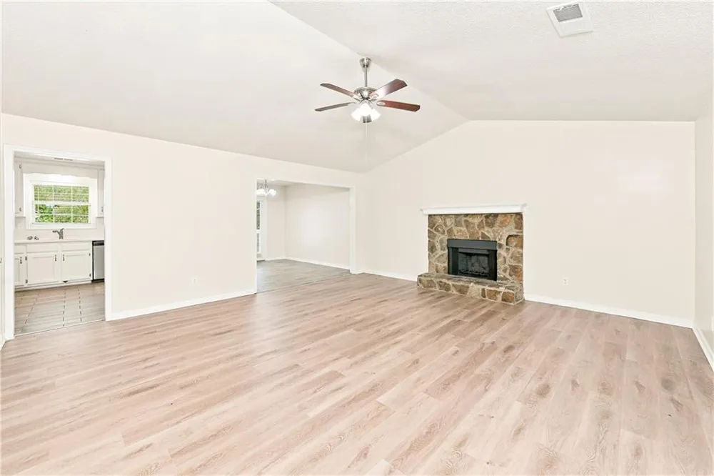 2950 Williams Farm Drive Dacula, GA 30019