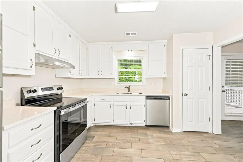 2950 Williams Farm Drive Dacula, GA 30019