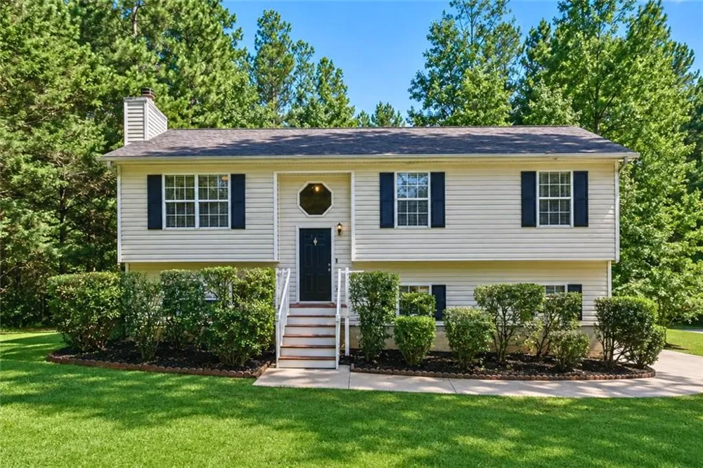 35 Pine Shadows Court Dallas, GA 30157
