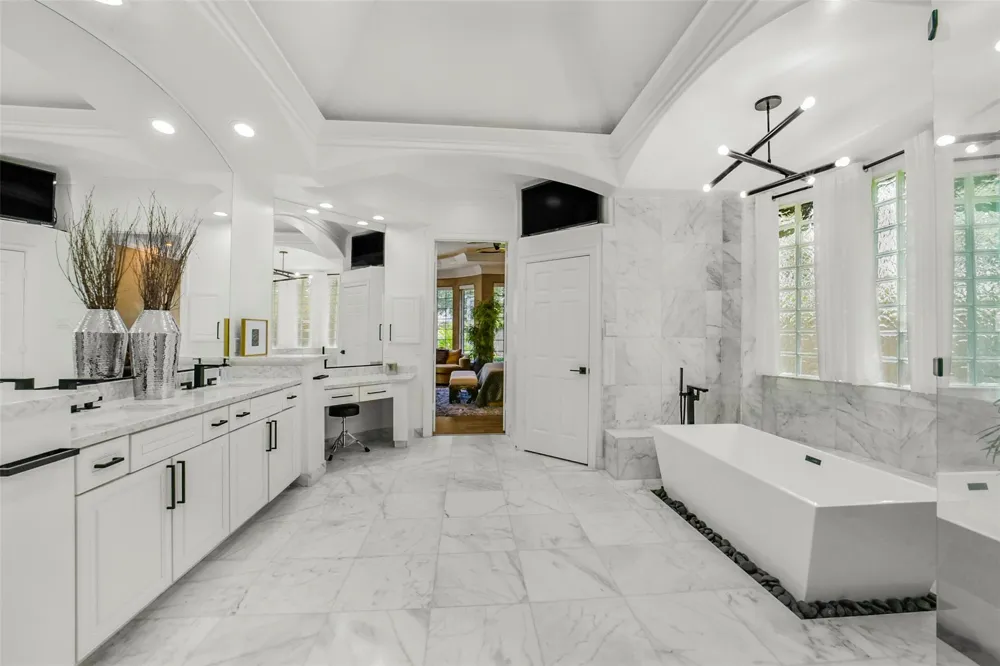 12410 Broken Pine Lane Cypress, TX 77433