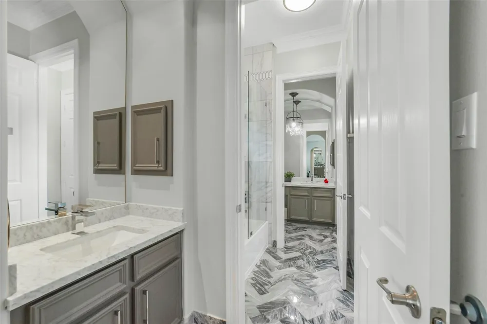 12410 Broken Pine Lane Cypress, TX 77433