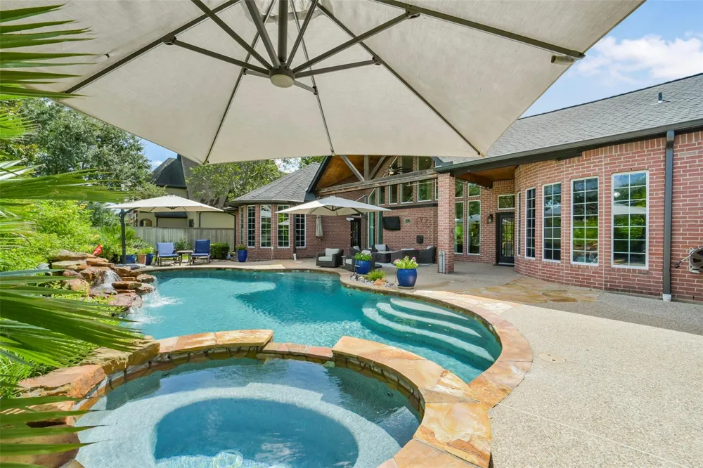 12410 Broken Pine Lane Cypress, TX 77433