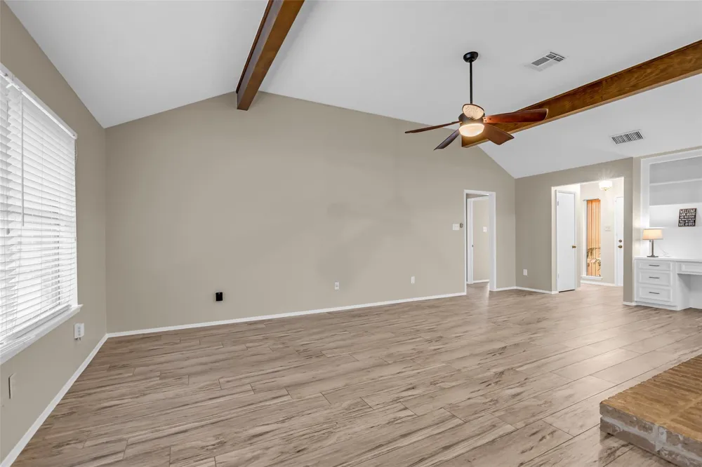 11827 Brook Meadows Lane Meadows Place, TX 77477