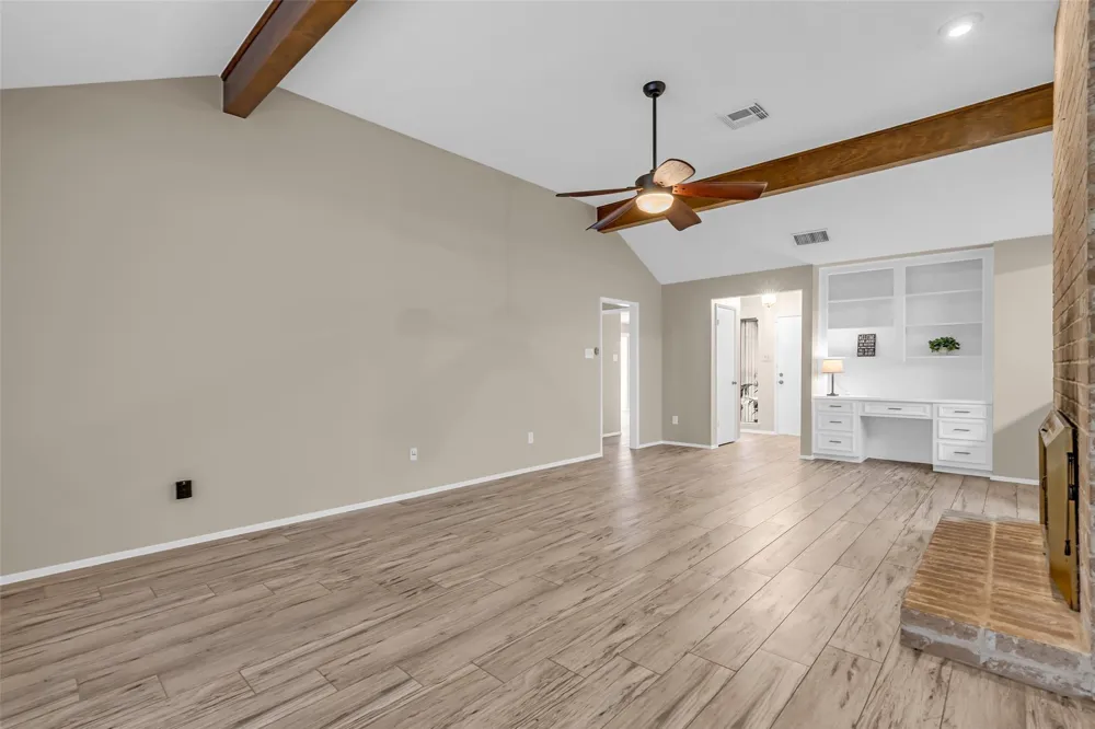 11827 Brook Meadows Lane Meadows Place, TX 77477