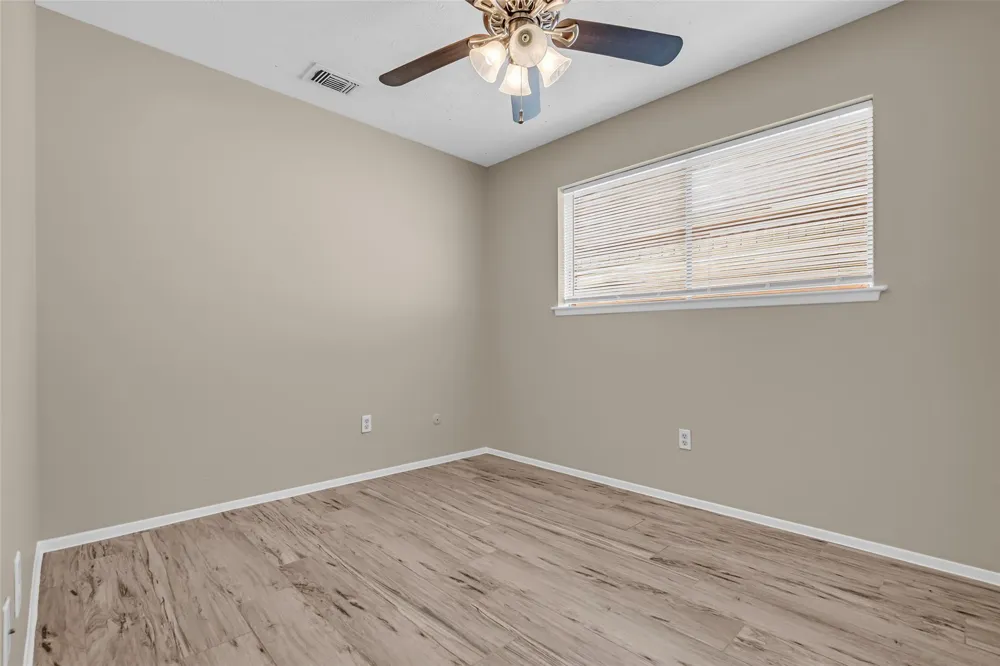 11827 Brook Meadows Lane Meadows Place, TX 77477