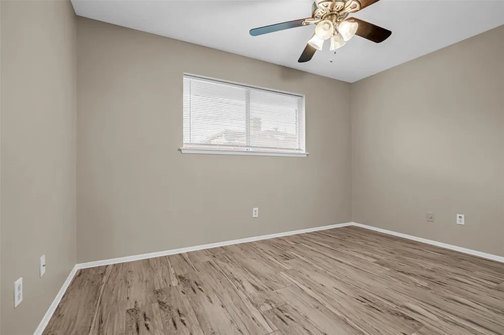 11827 Brook Meadows Lane Meadows Place, TX 77477