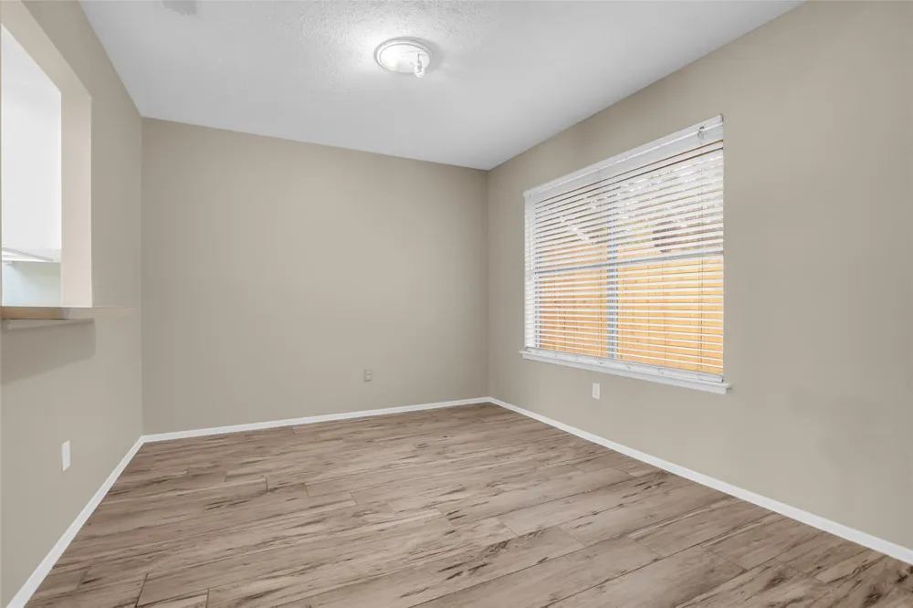 11827 Brook Meadows Lane Meadows Place, TX 77477