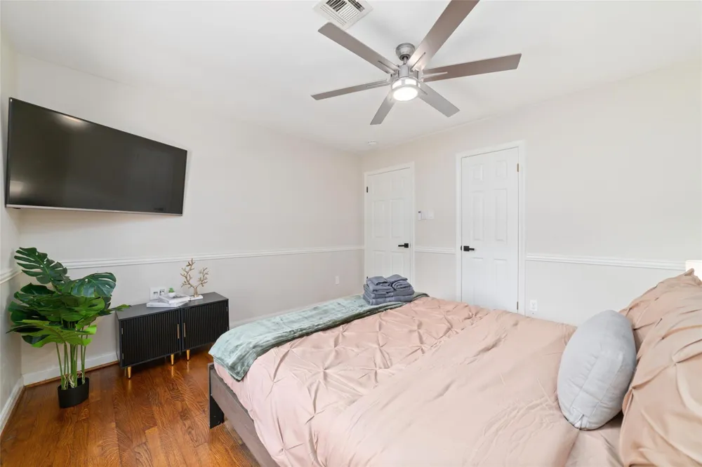 5727 Capello Dr Houston, TX 77035