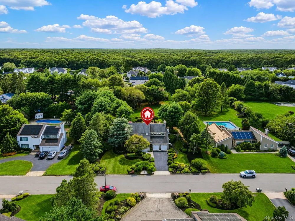 16 Jesse Way Mount Sinai, NY 11766