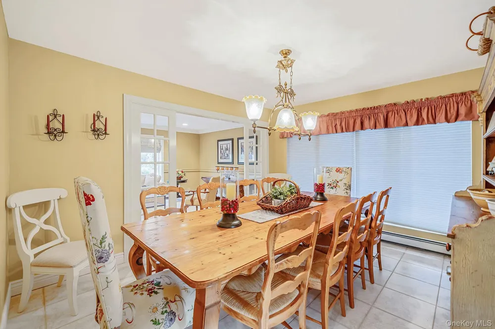 16 Jesse Way Mount Sinai, NY 11766