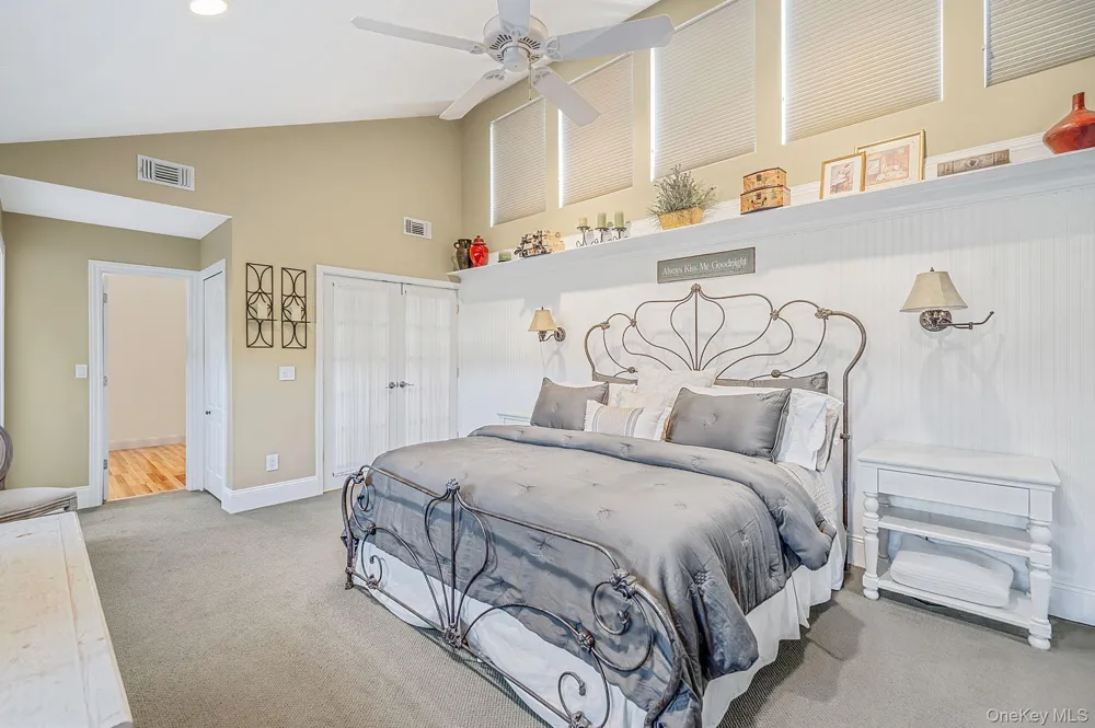 16 Jesse Way Mount Sinai, NY 11766