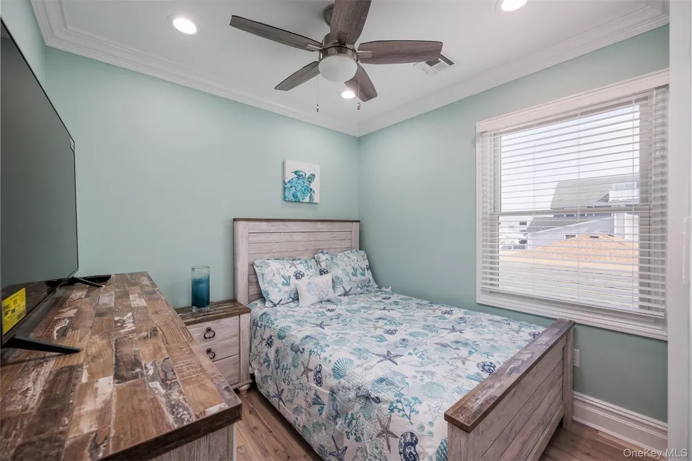 24 Pennsylvania Avenue #2 Long Beach, NY 11561