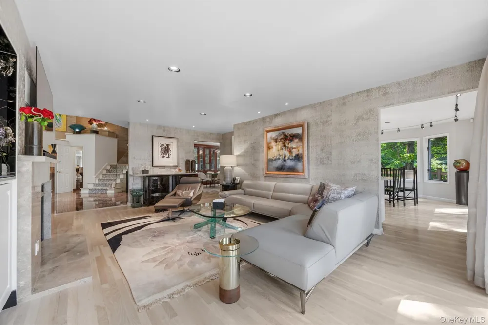 6 Canterbury Court Briarcliff Manor, NY 10510
