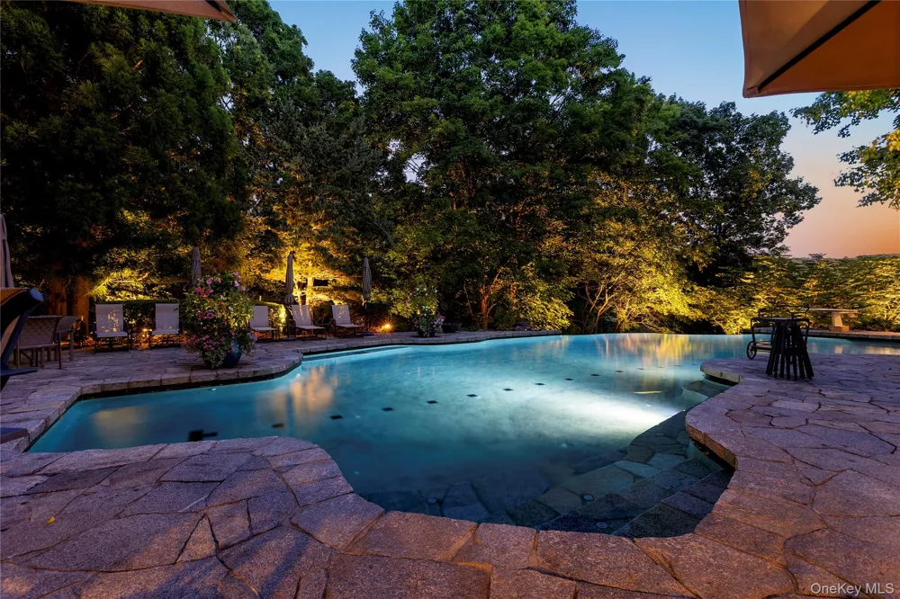6 Canterbury Court Briarcliff Manor, NY 10510