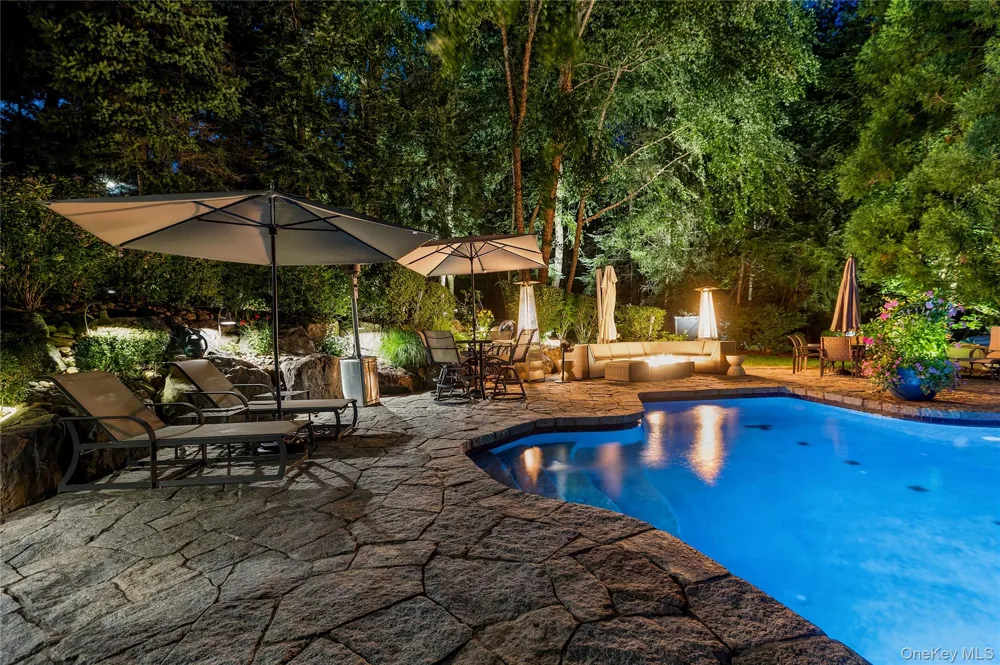 6 Canterbury Court Briarcliff Manor, NY 10510