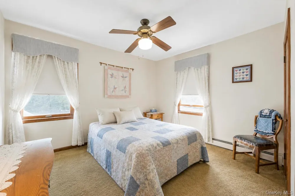104 Bayville Avenue Bayville, NY 11709