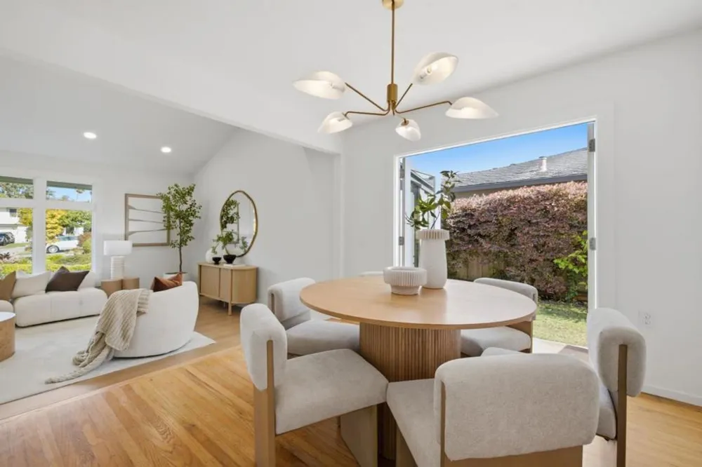 323 Shad Court Foster City, CA 94404