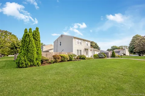 11 Shade Tree Lane