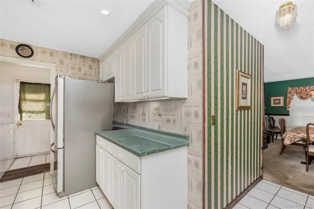 11 Shade Tree Lane East Patchogue, NY 11772