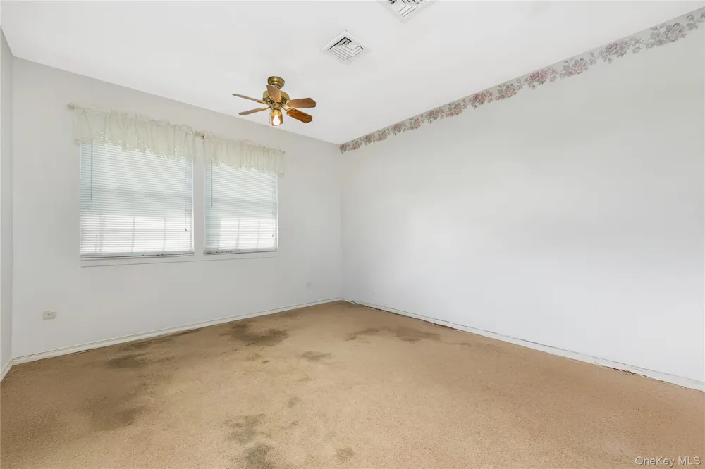 11 Shade Tree Lane East Patchogue, NY 11772
