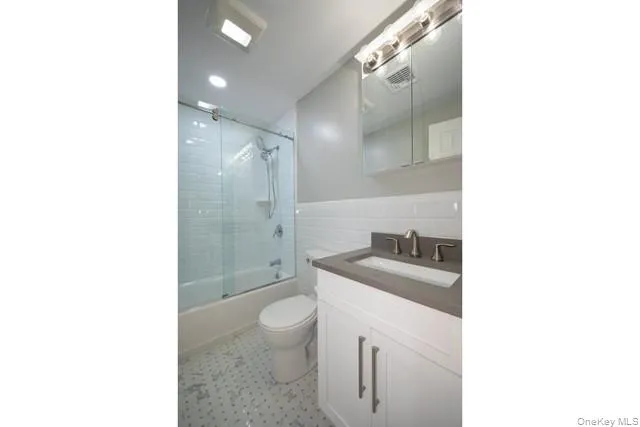 116 Smithtown Boulevard #22B Nesconset, NY 11767