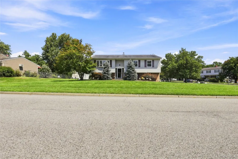 30 Somerset Drive Washingtonville, NY 10992
