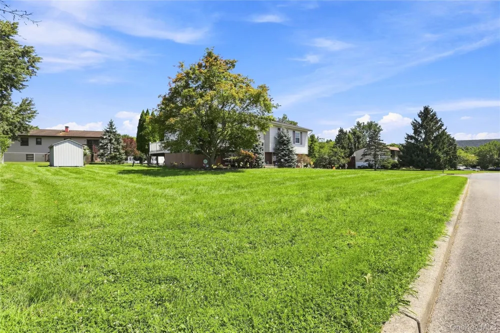 30 Somerset Drive Washingtonville, NY 10992