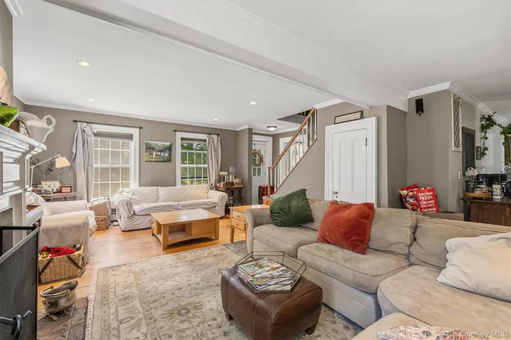 196 Newport Bridge Road Warwick, NY 10990