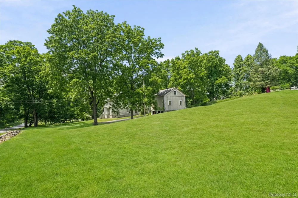 196 Newport Bridge Road Warwick, NY 10990