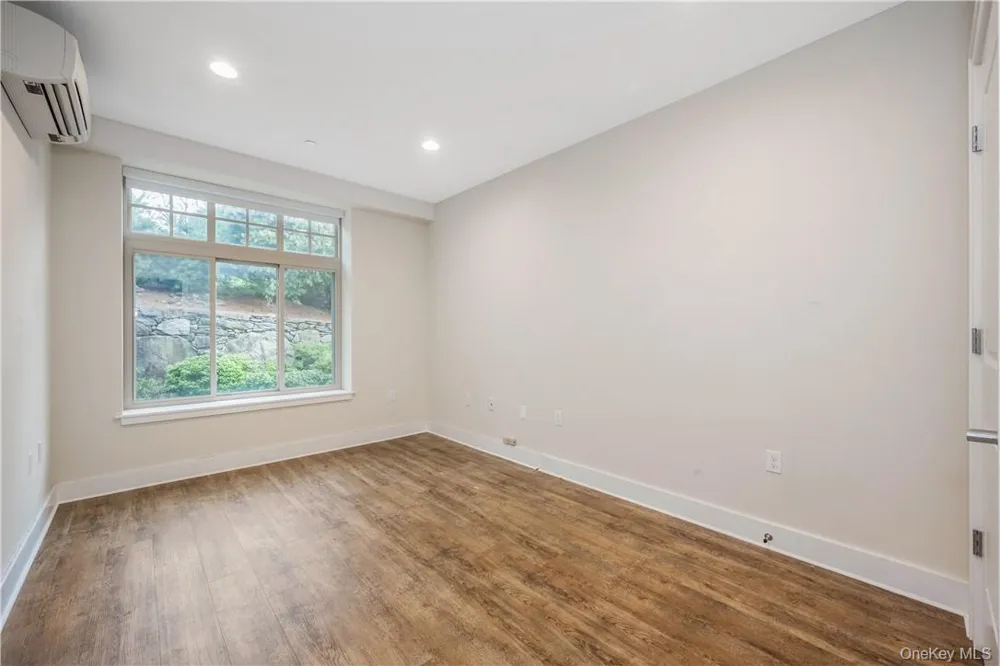 40 Jackson Avenue #3D Eastchester, NY 10709