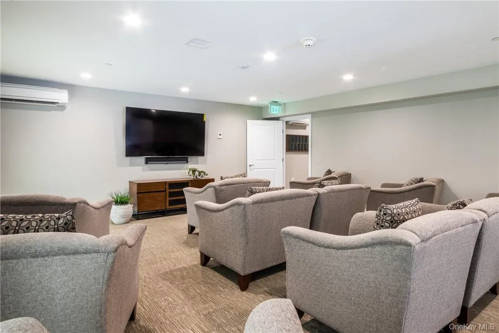 40 Jackson Avenue #3D Eastchester, NY 10709