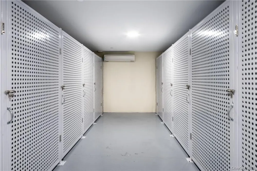 40 Jackson Avenue #3D Eastchester, NY 10709