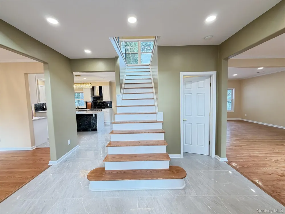 993 Orlando Avenue West Hempstead, NY 11552