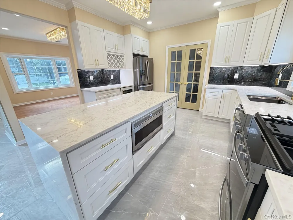 993 Orlando Avenue West Hempstead, NY 11552