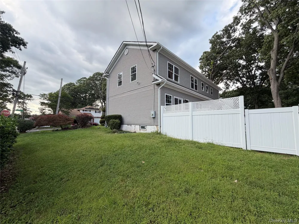993 Orlando Avenue West Hempstead, NY 11552