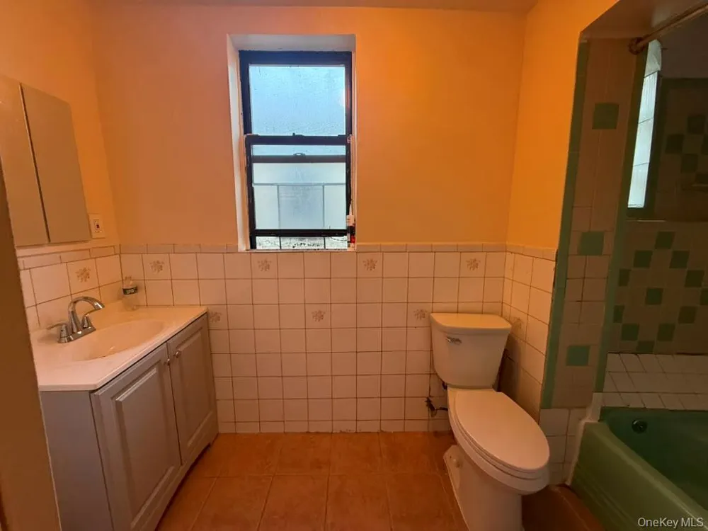 2138 Gleason Avenue #01 Bronx, NY 10462