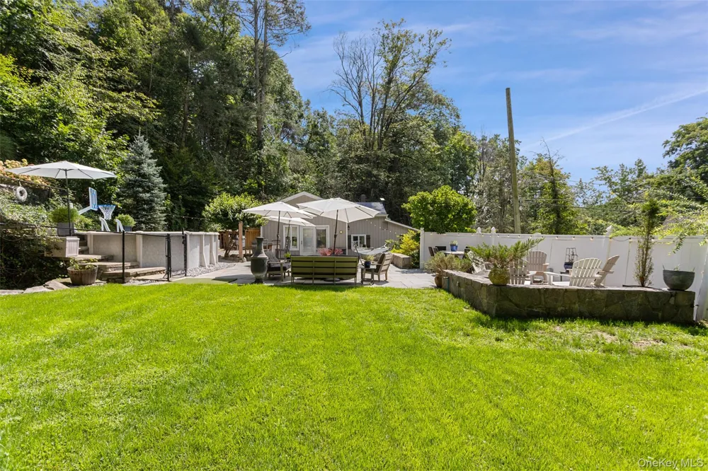 43 Laurel Road South Salem, NY 10590