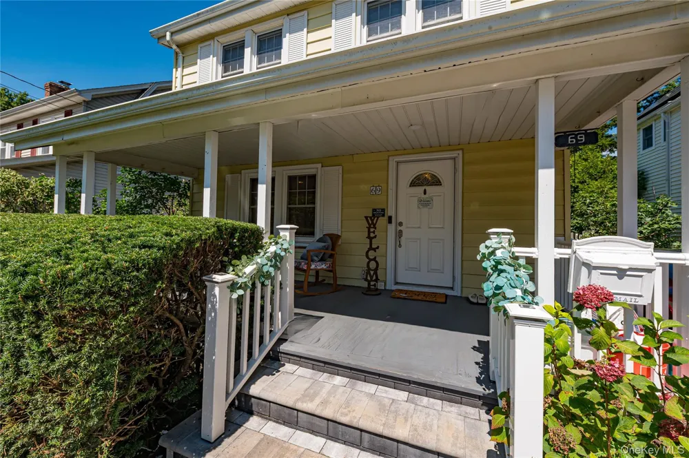 69 Bar Beach Road Port Washington, NY 11050