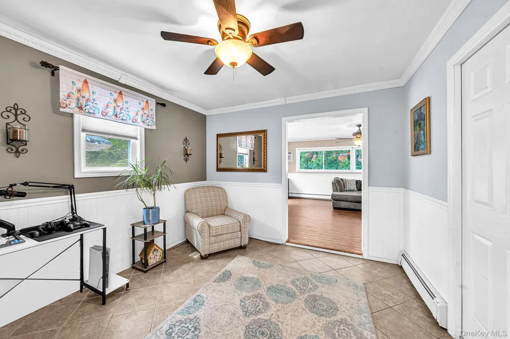 19 Ridgeley Road Smithtown, NY 11787