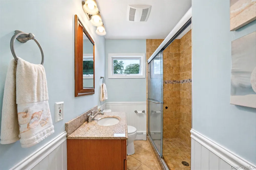19 Ridgeley Road Smithtown, NY 11787