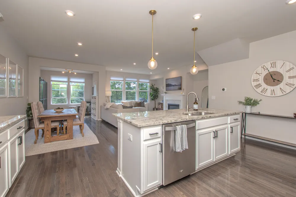 5782 Whispering Springs Drive Ann Arbor, MI 48108