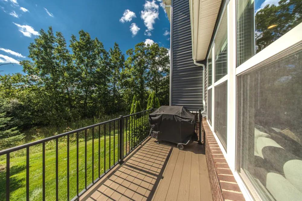 5782 Whispering Springs Drive Ann Arbor, MI 48108