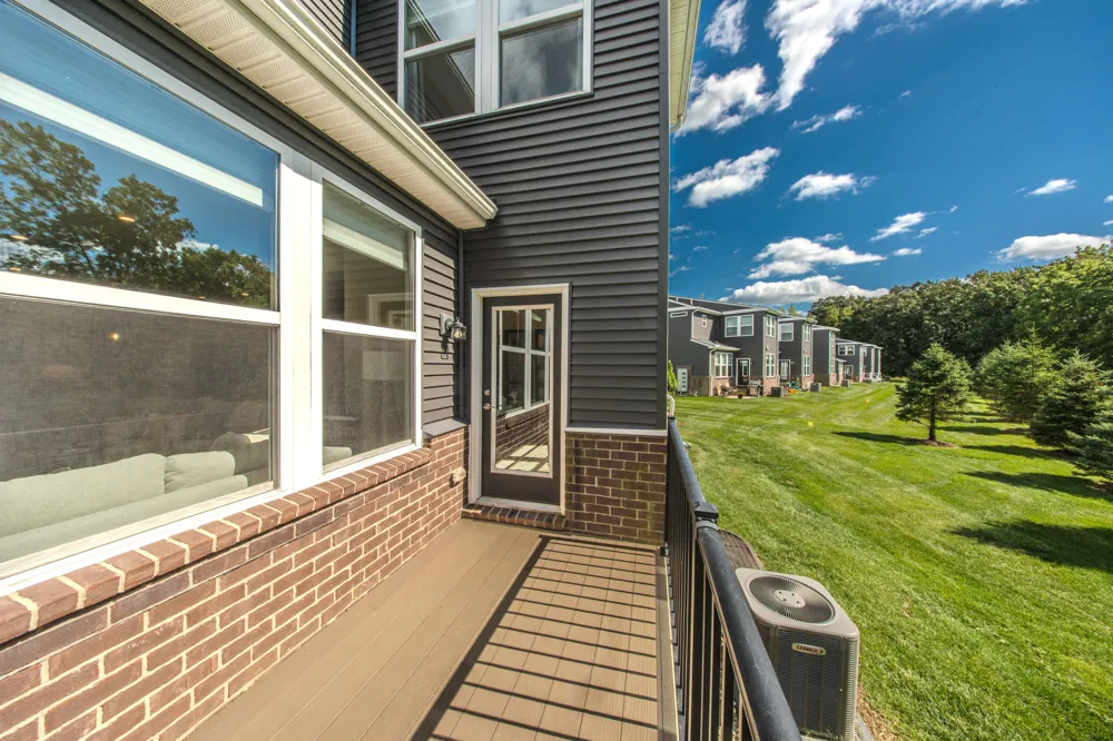 5782 Whispering Springs Drive Ann Arbor, MI 48108