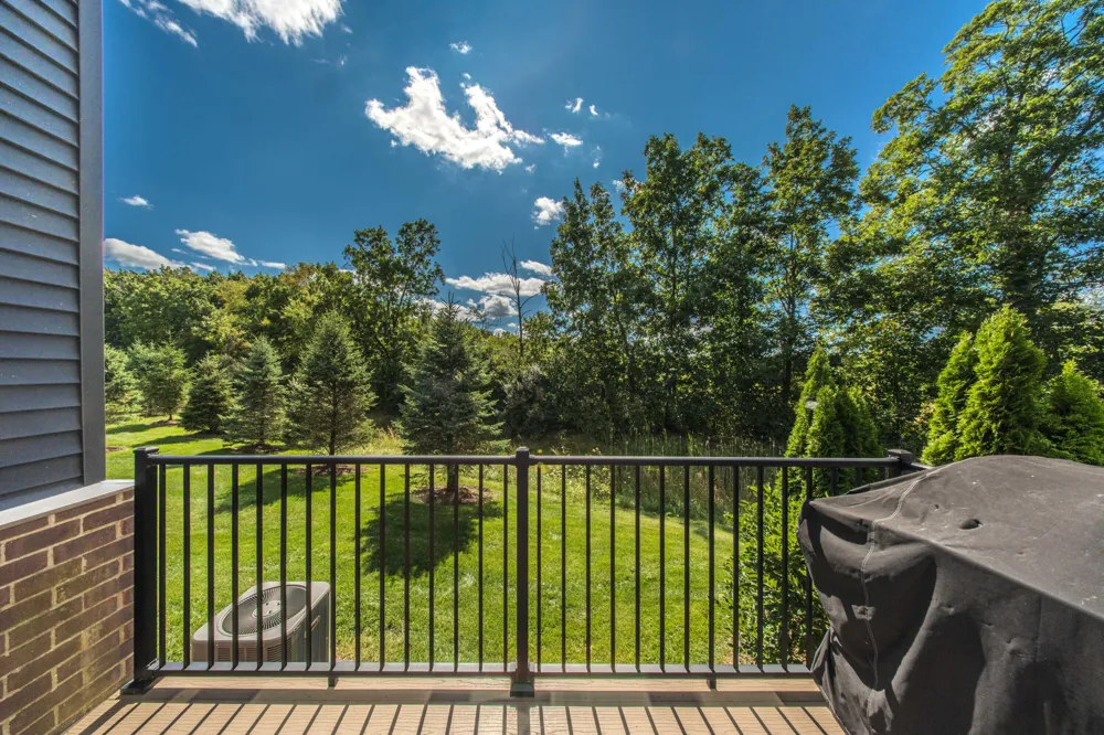 5782 Whispering Springs Drive Ann Arbor, MI 48108